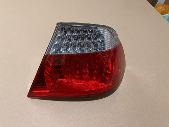 Stop Lambası Dış Sag Bmw E46 Coupe Cabrio Beyaz Sınyallı Led resmi